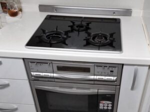 静岡キッチン取付け隊　ガスオーブンの取替　施工前